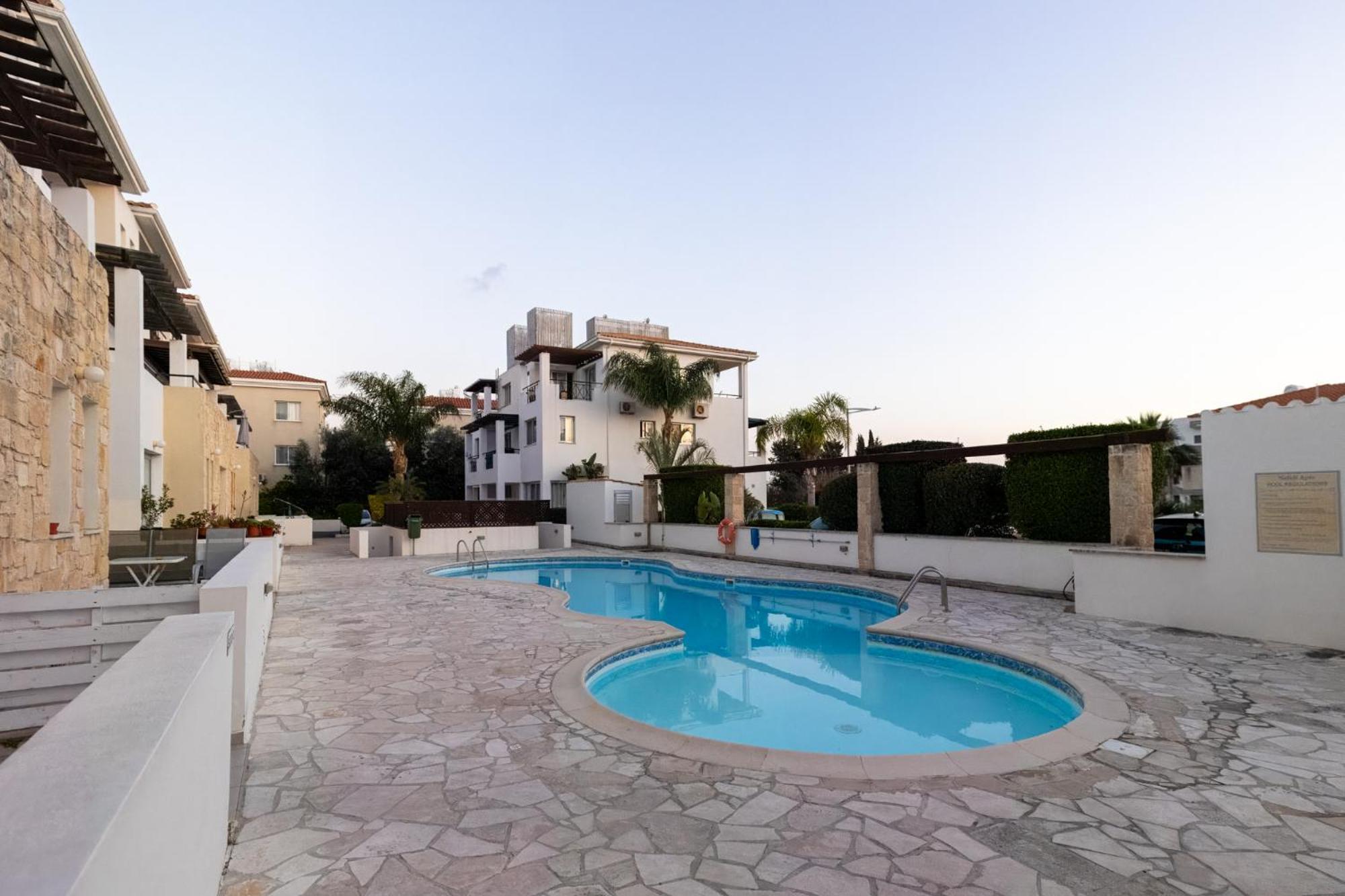 Apartment Nefeli Blue-horizon 2b, Pool, Suites, Big Balconies