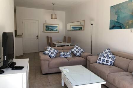 Kings Palace - Superb 2 Bed Ground Floor Apartment