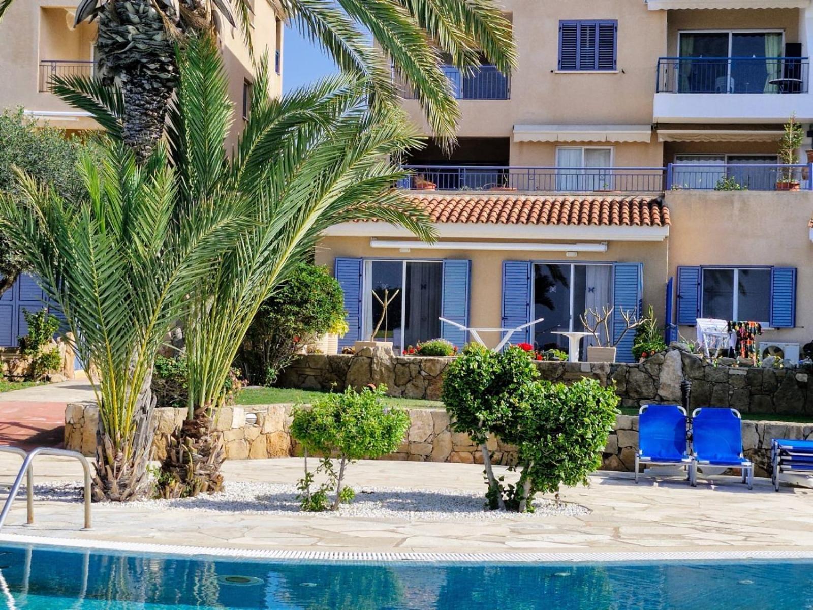 Givon Palace * Paphos