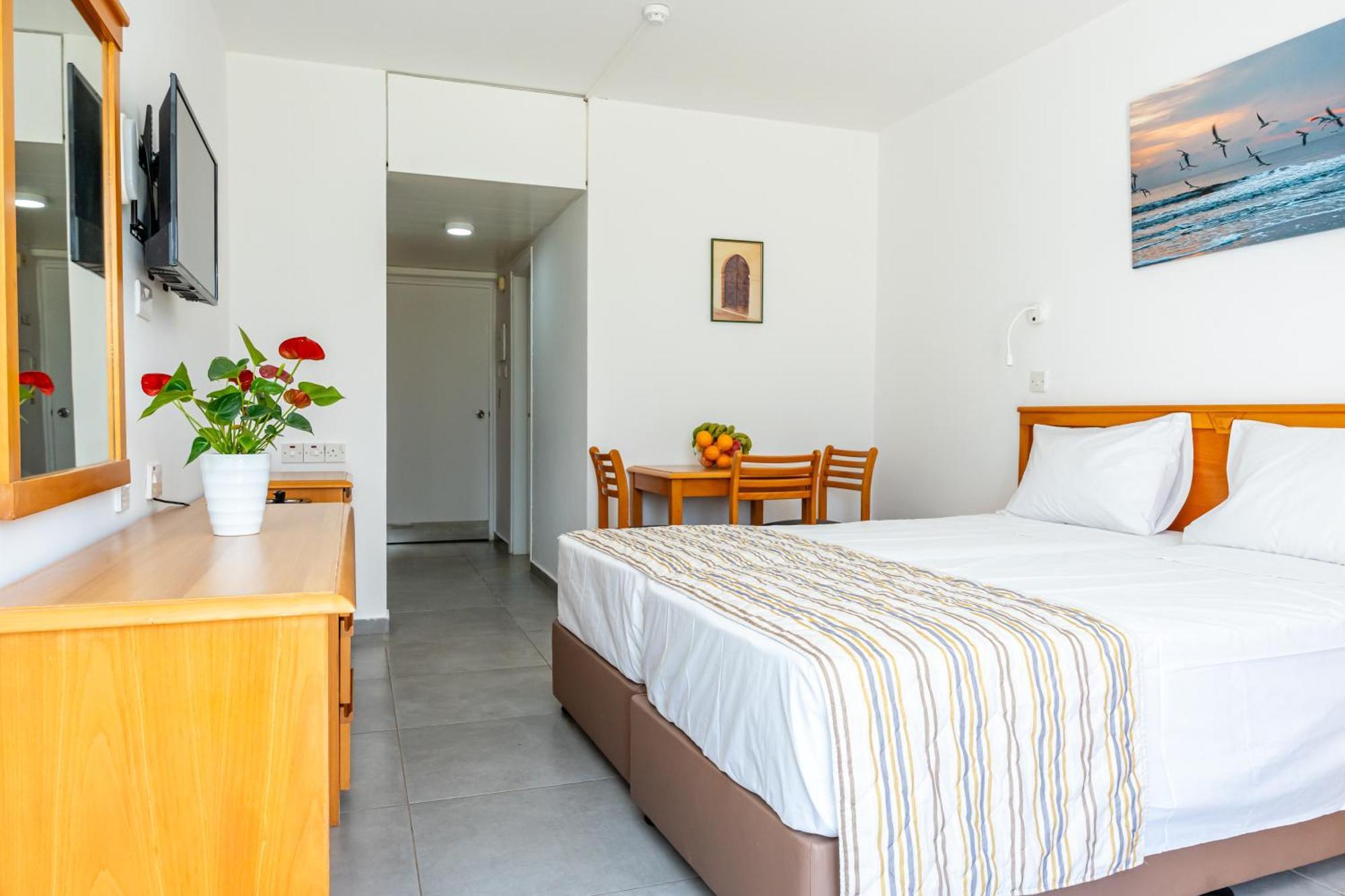 Hotel Helios Bay And 3*