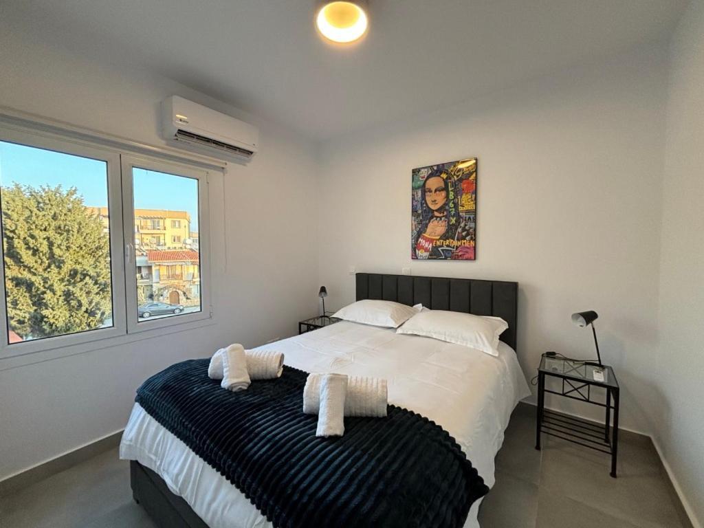 Venus Lighthouse 2b, Sea-view, Center Apartment *