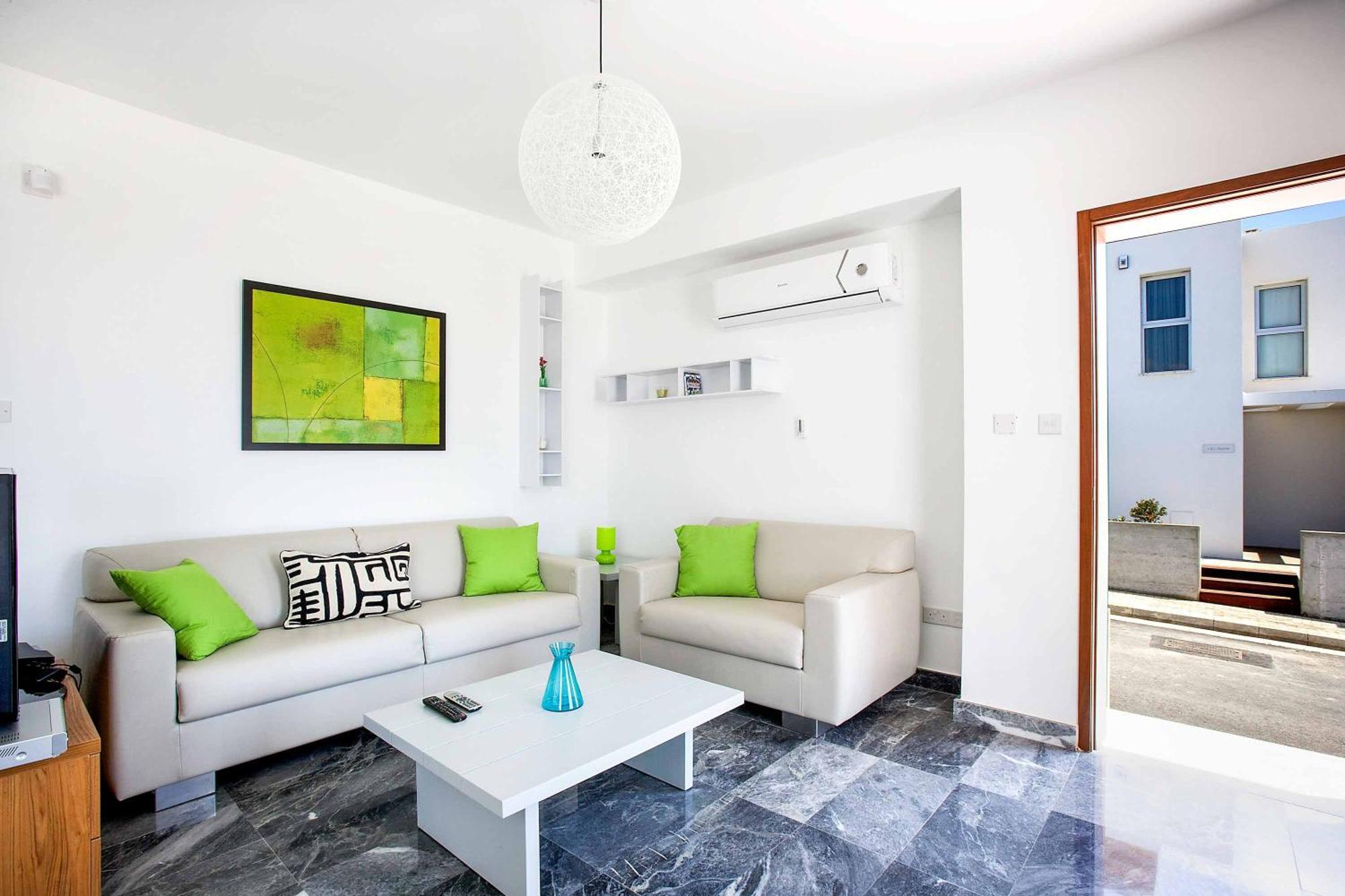 Villa Aqua