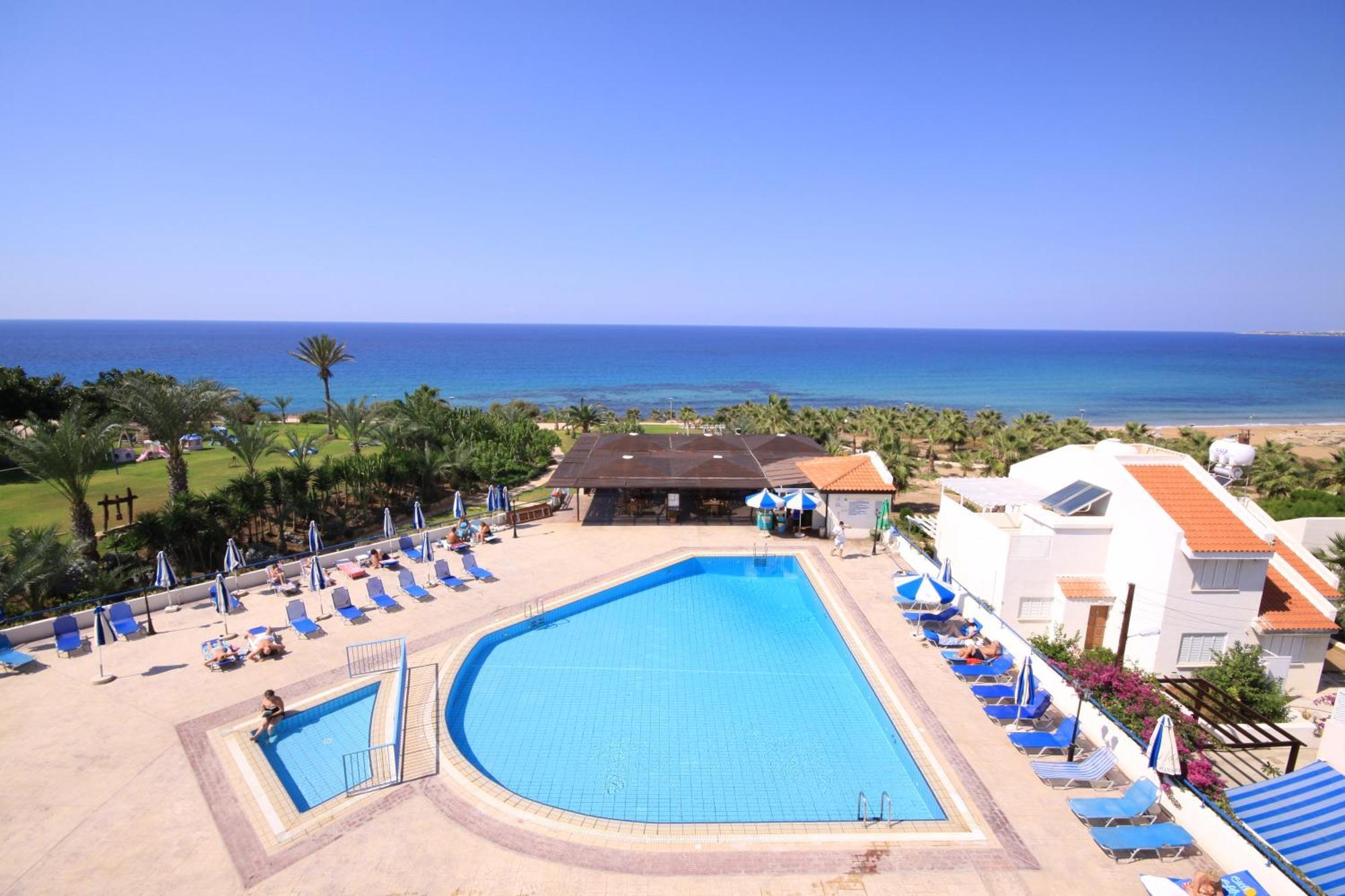 Helios Bay And Klorakas