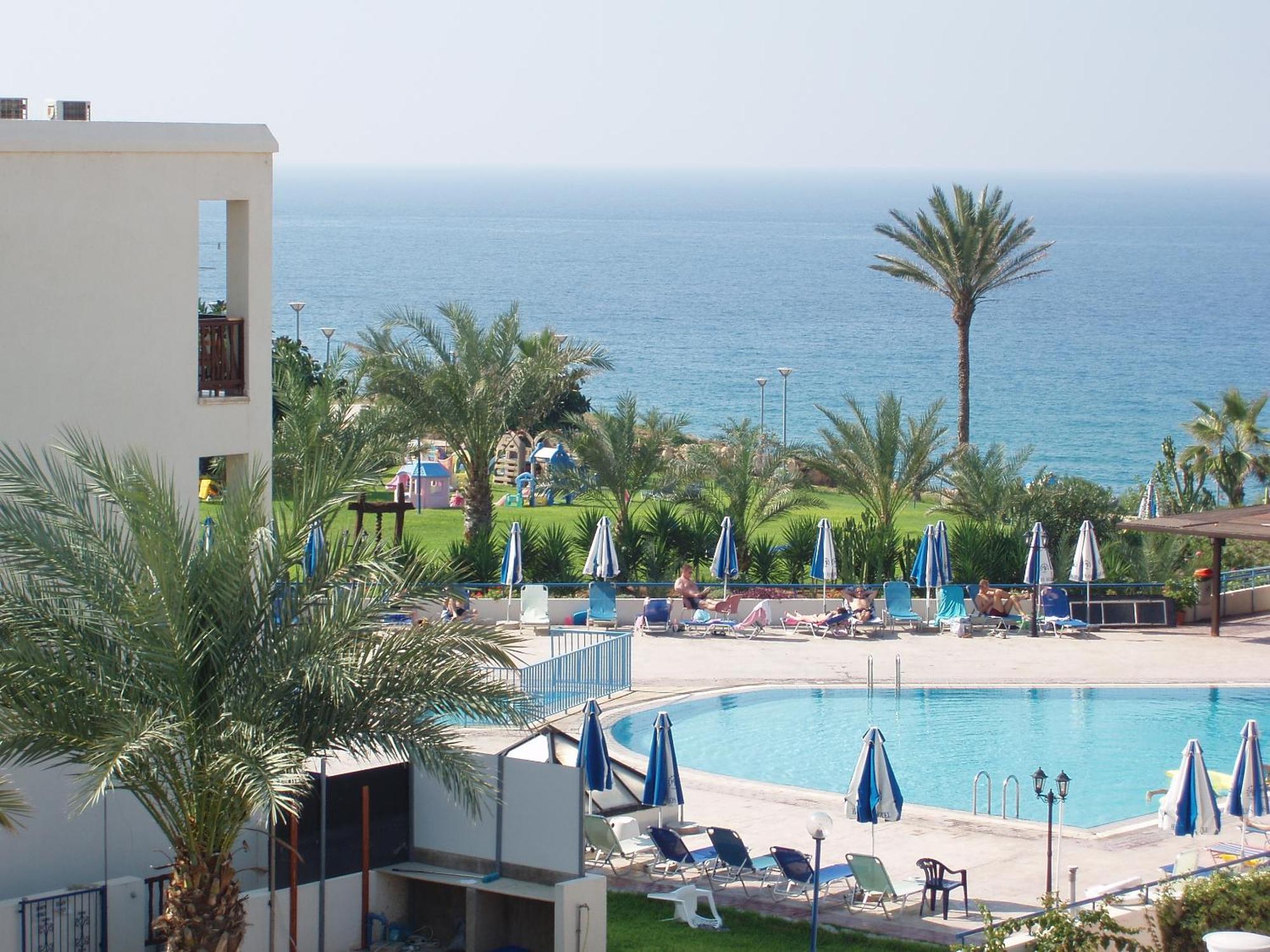 Hotel Helios Bay And Klorakas