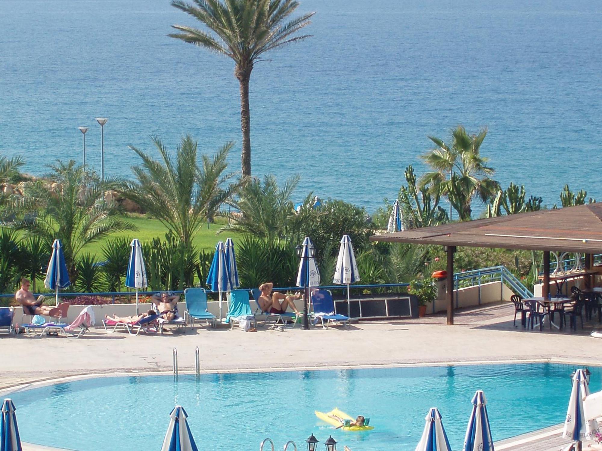 Helios Bay And Klorakas