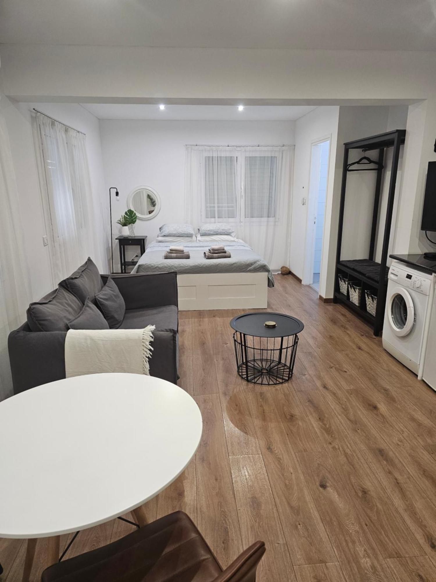 Apartment Center