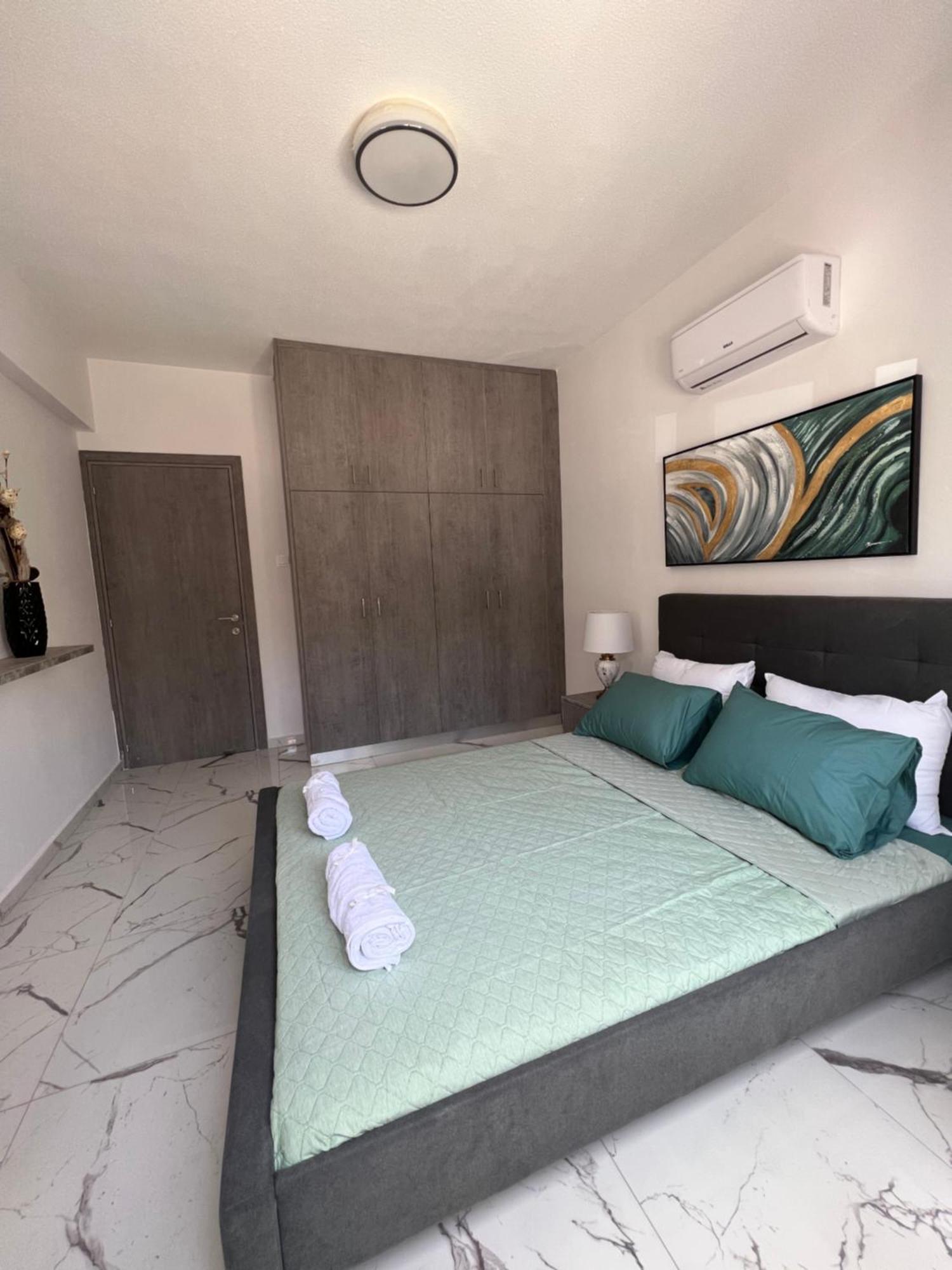 Apartment A5 Luxe Oasis Retreat - 3 Minute Drive To Paphos