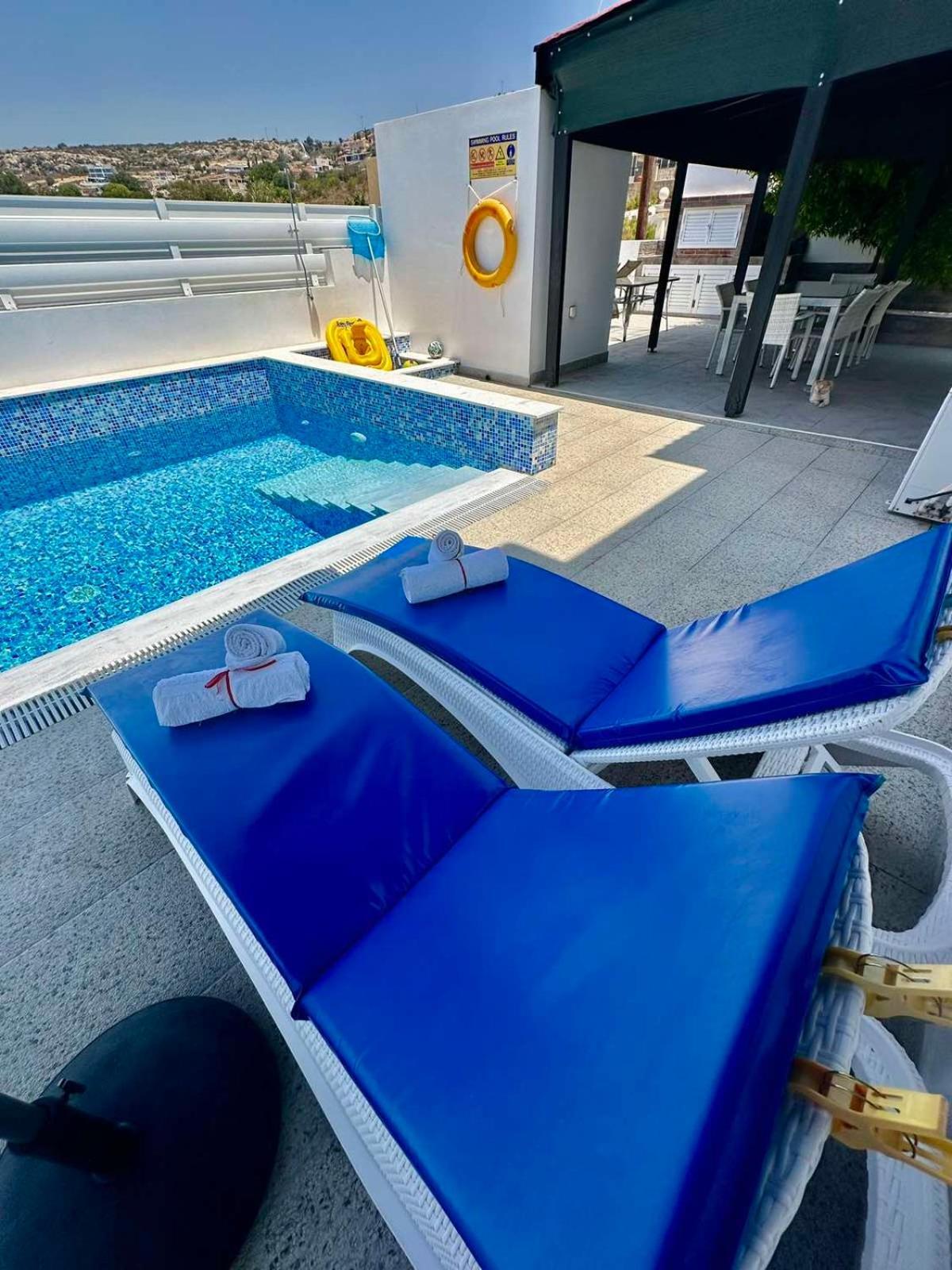 Villa Michael Angelo Paphos