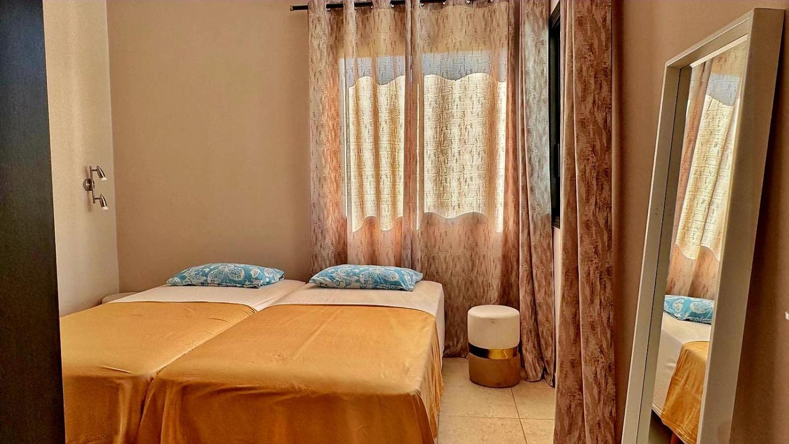 Apartment Beautiful 1 Bedroom 600 Meters From The Sea Venus *