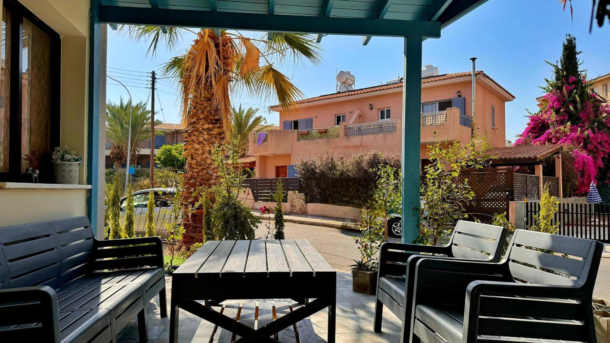 Beautiful 1 Bedroom 600 Meters From The Sea Venus Apartment Paphos