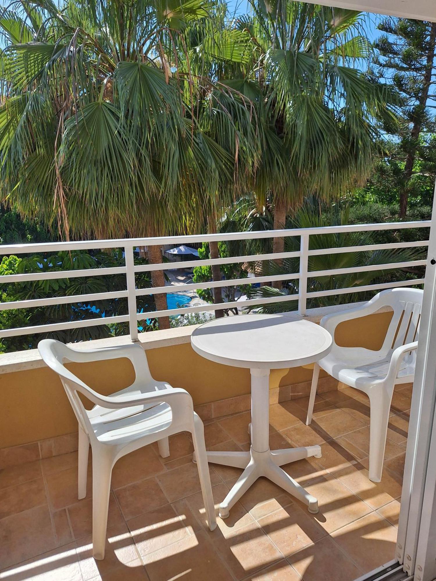 Apollonia Hotel Apartments Aparthotel