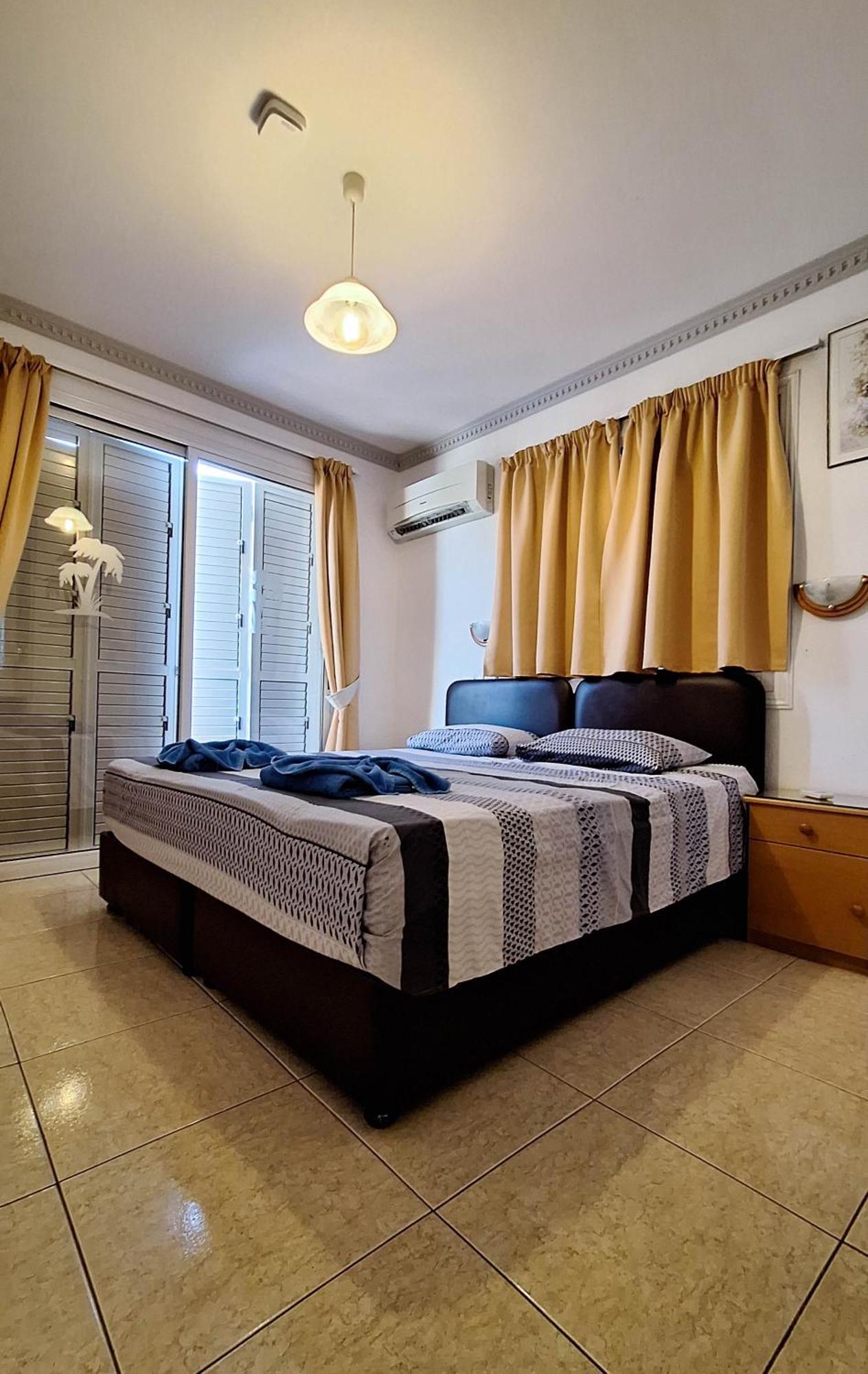 Apollonia Hotel Apartments 2*