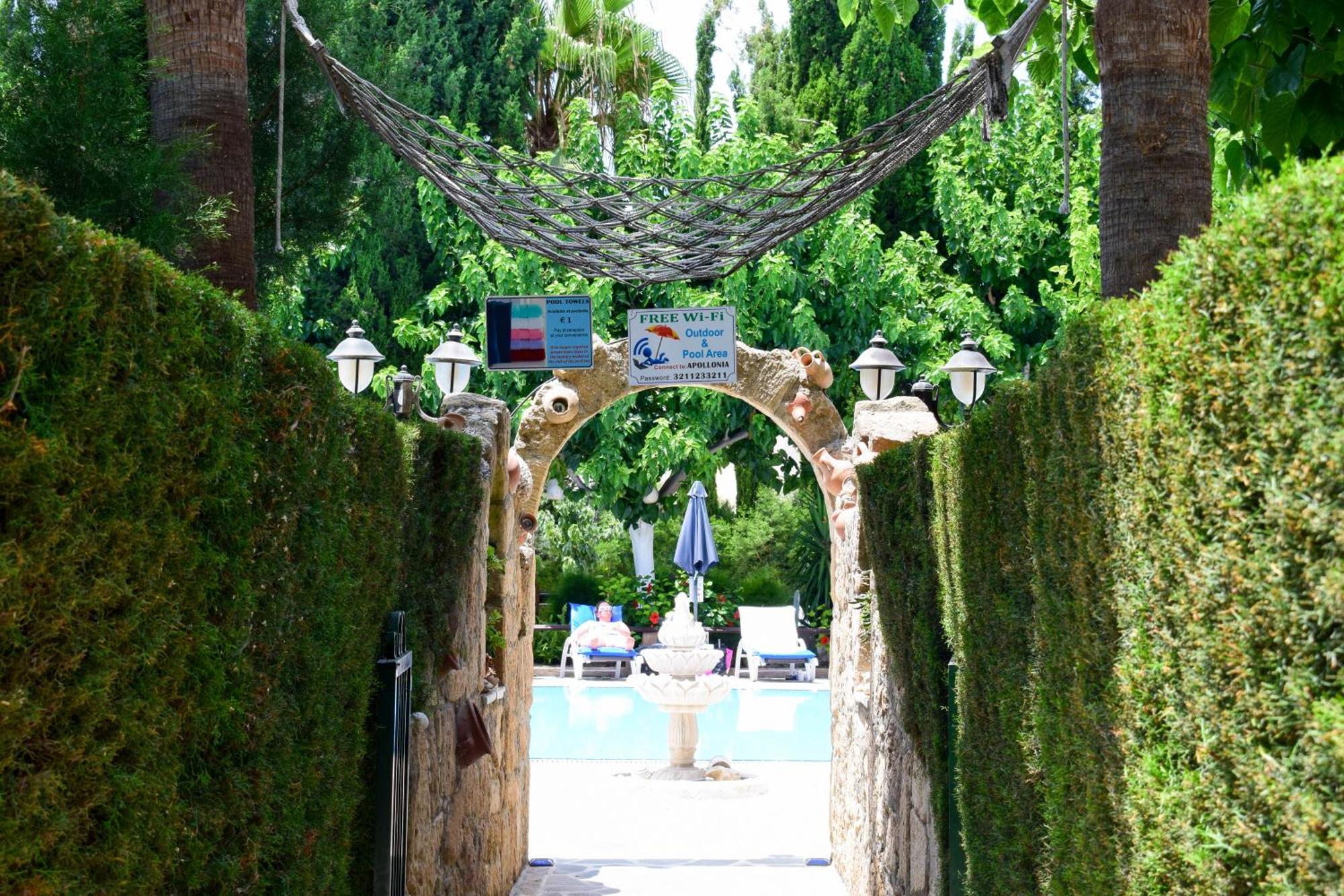 Aparthotel Apollonia Hotel Apartments 2*