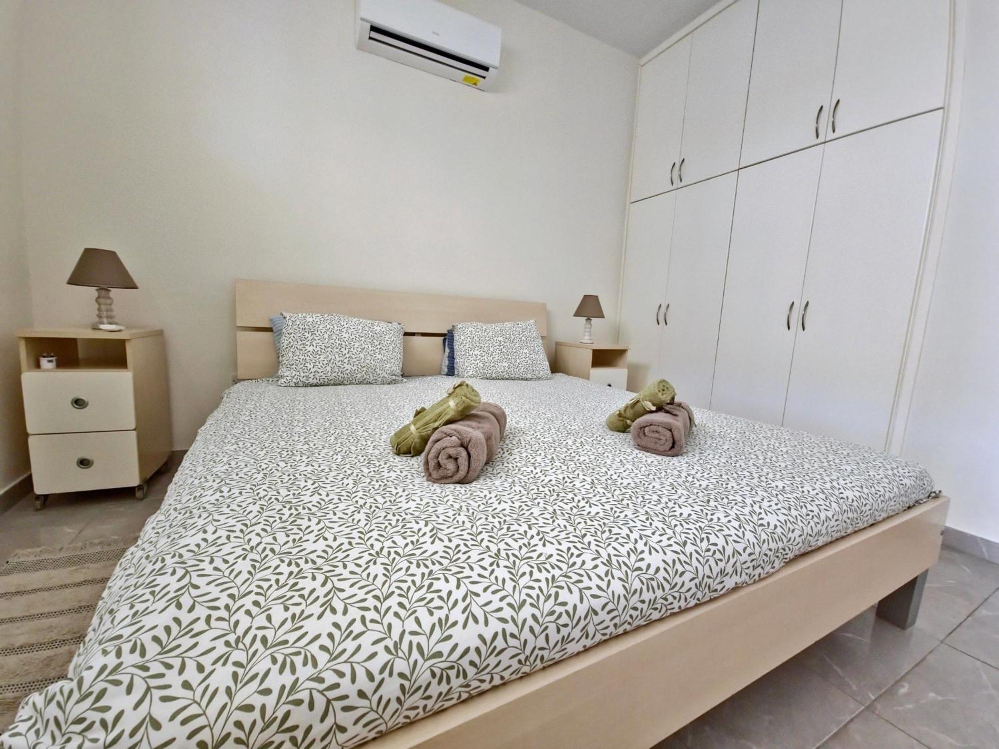 Queen Anna's Dream 1 Bedroom Paphos
