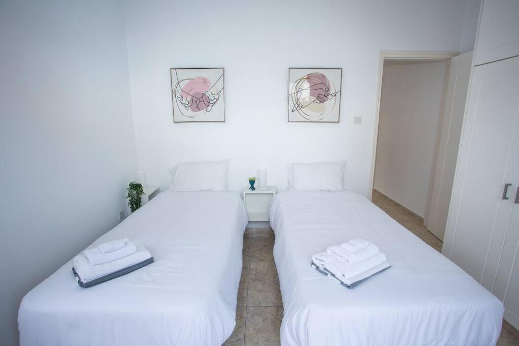 Estea - Melina's Tranquil Oasis By The Pool Apartamento Paphos