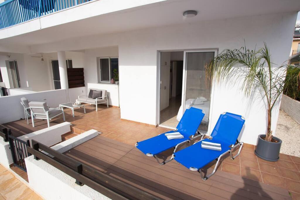 Estea - Melina's Tranquil Oasis By The Pool