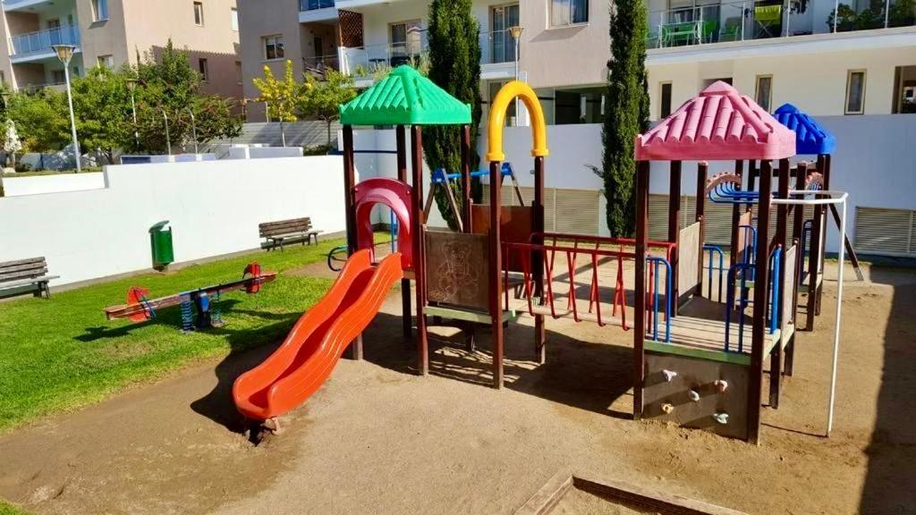 Elysia Park Luxury Apartment Paphos