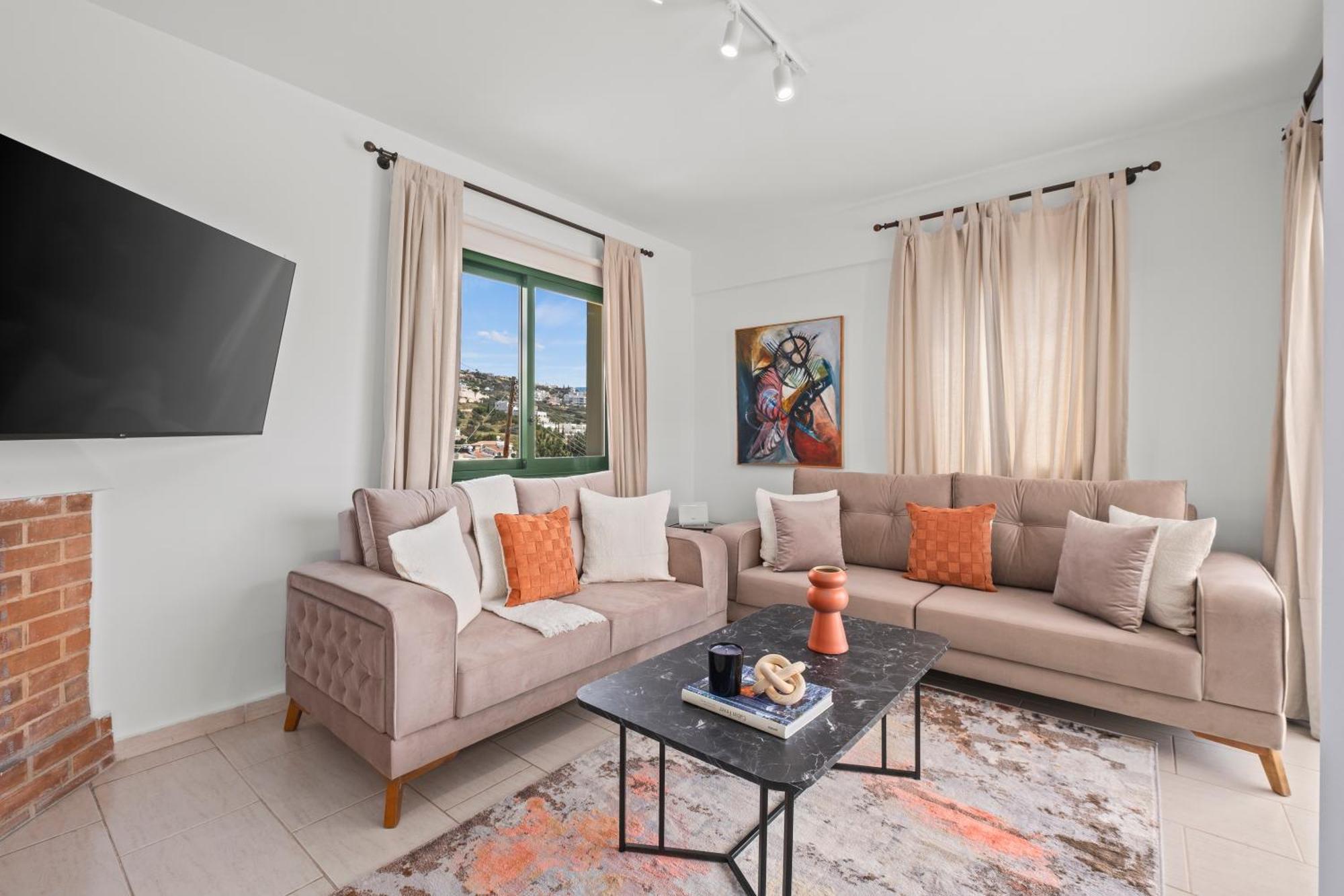 Horizon Villa By Nomads - 5Min To Coral Bay Beach Villa Paphos
