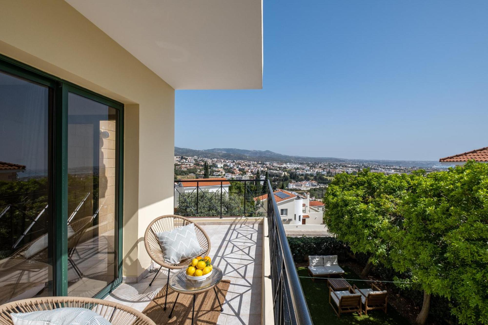 Horizon Villa By Nomads - 5Min To Coral Bay Beach Villa