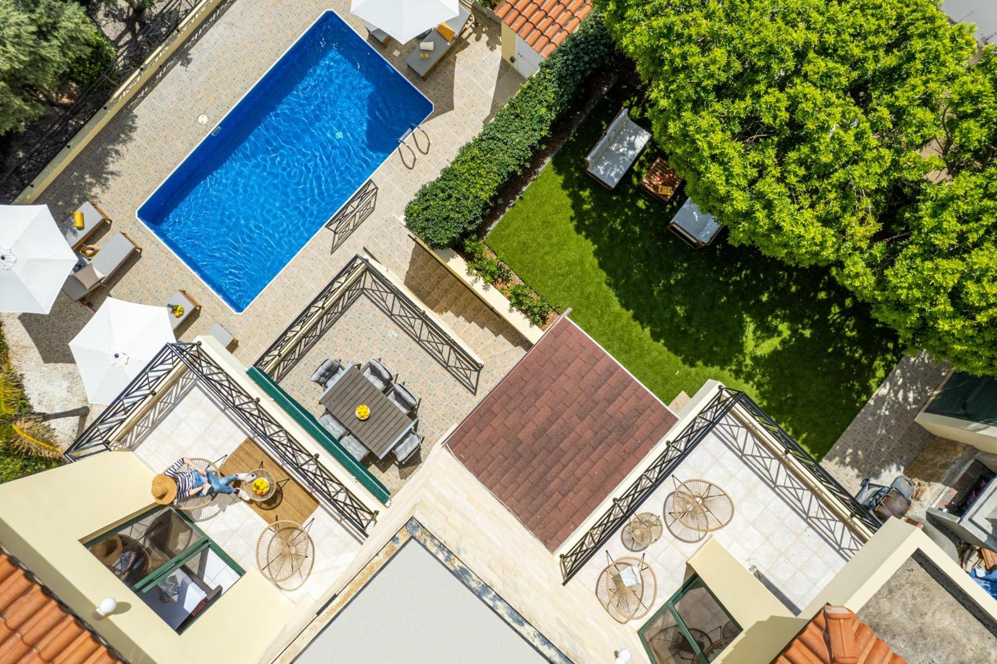 Horizon Villa By Nomads - 5Min To Coral Bay Beach Villa *