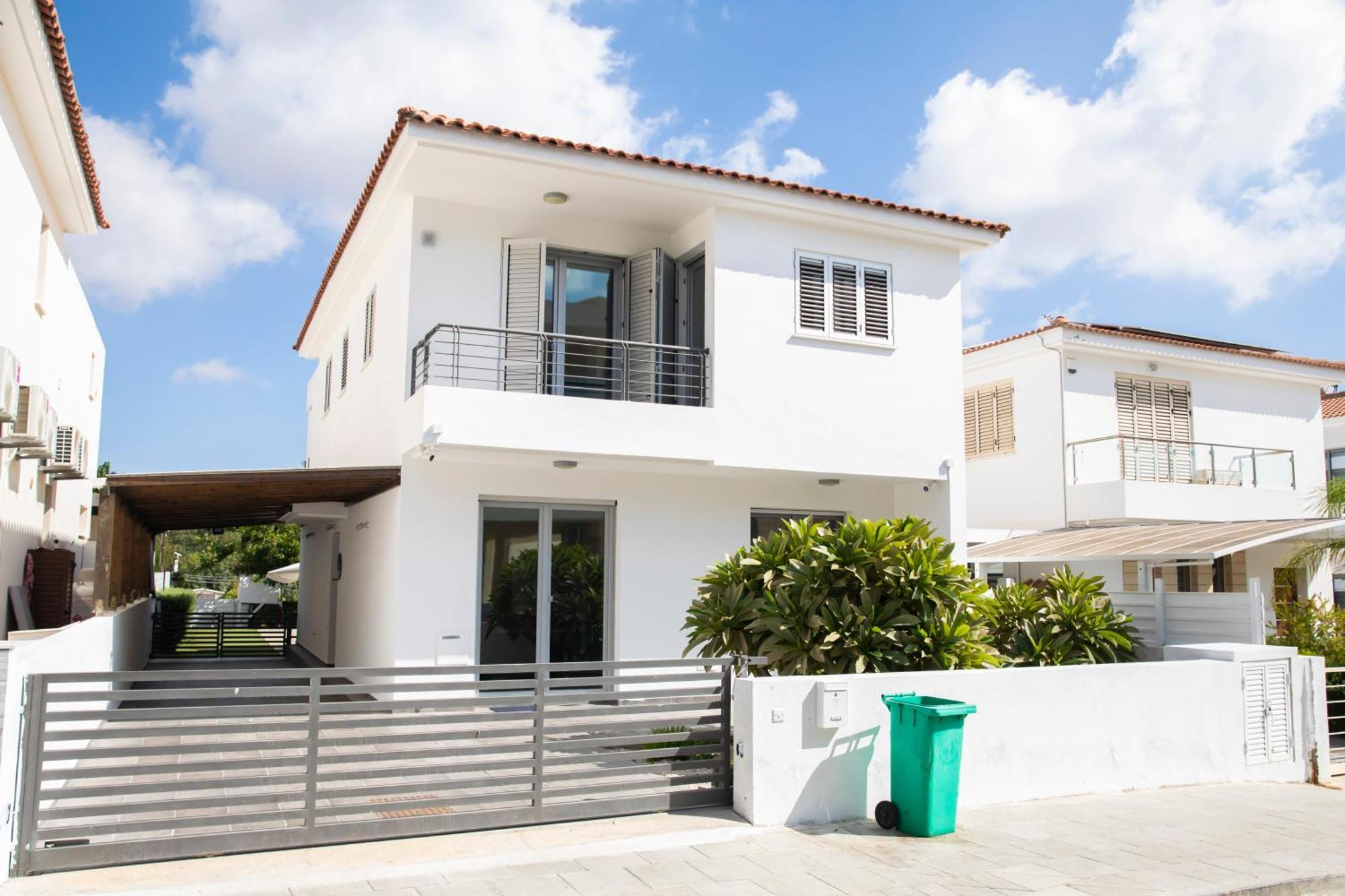 Koni Villa Paphos