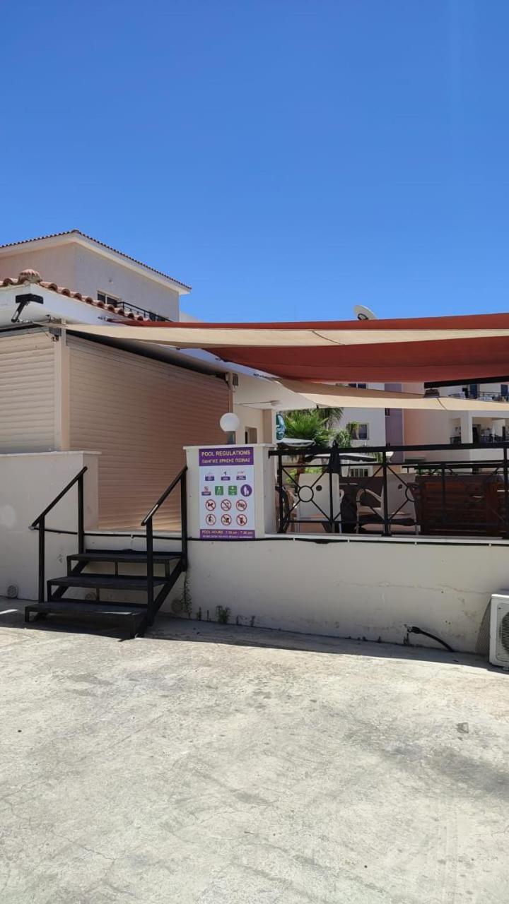 Cosy Seaview Two Bedroom Aparment Tombs Of The Kings * Paphos
