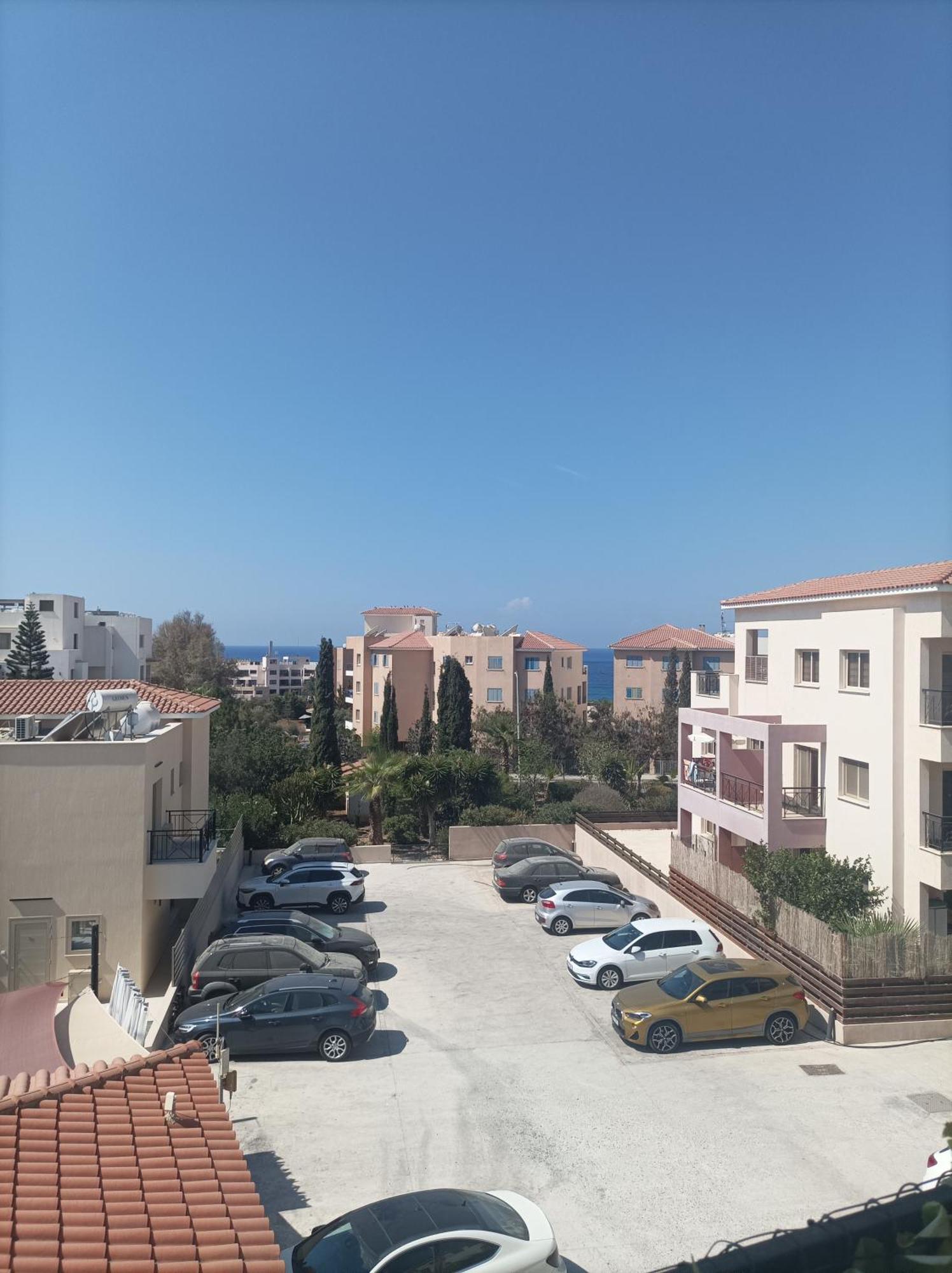 Cosy Seaview Two Bedroom Aparment Tombs Of The Kings