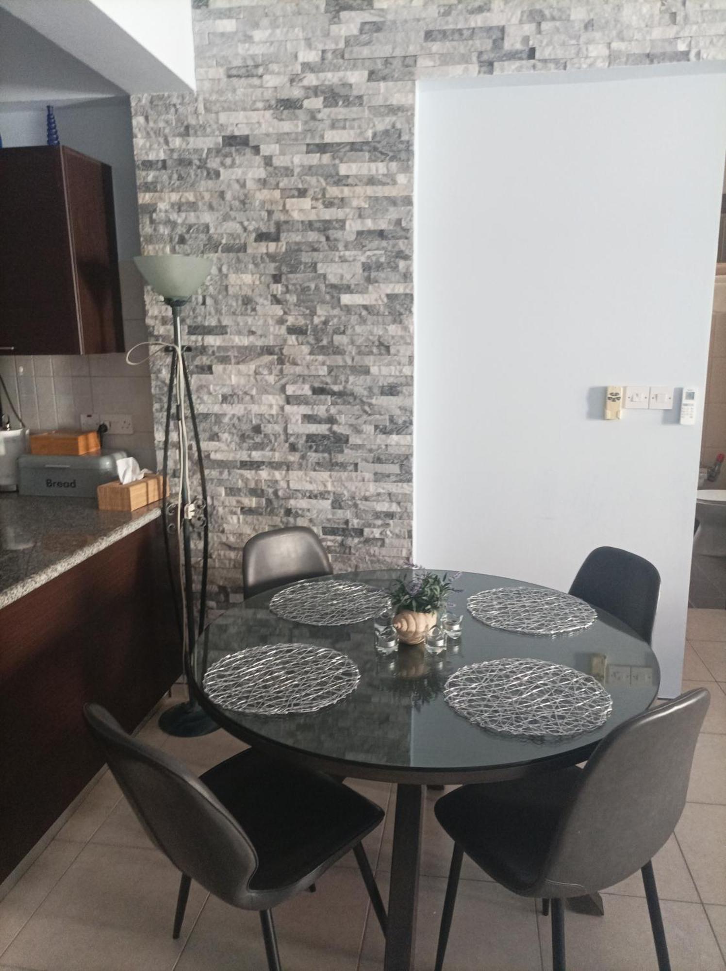 Cosy Seaview Two Bedroom Aparment Tombs Of The Kings * Paphos