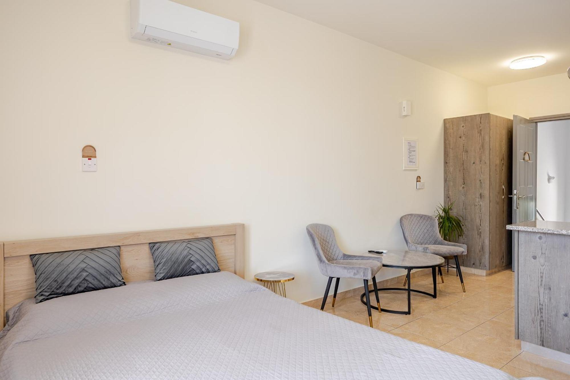 Danaos Seaside 104 With Pool In Tourist Area Apartment *