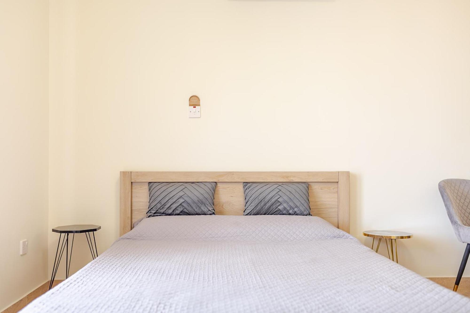 Apartment Danaos Seaside 104 With Pool In Tourist Area
