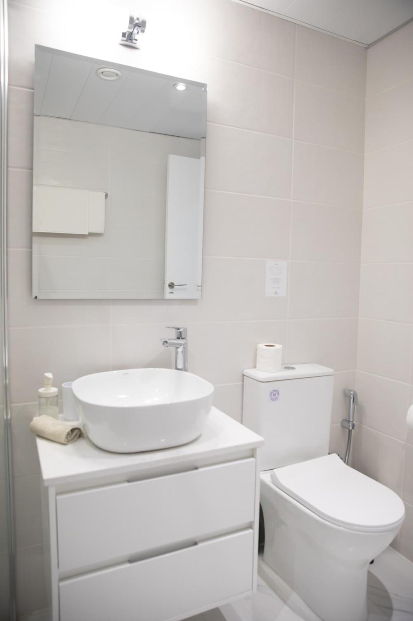 Apartment Seaside Modern Flat With Pool Queens Gardens 211 Paphos