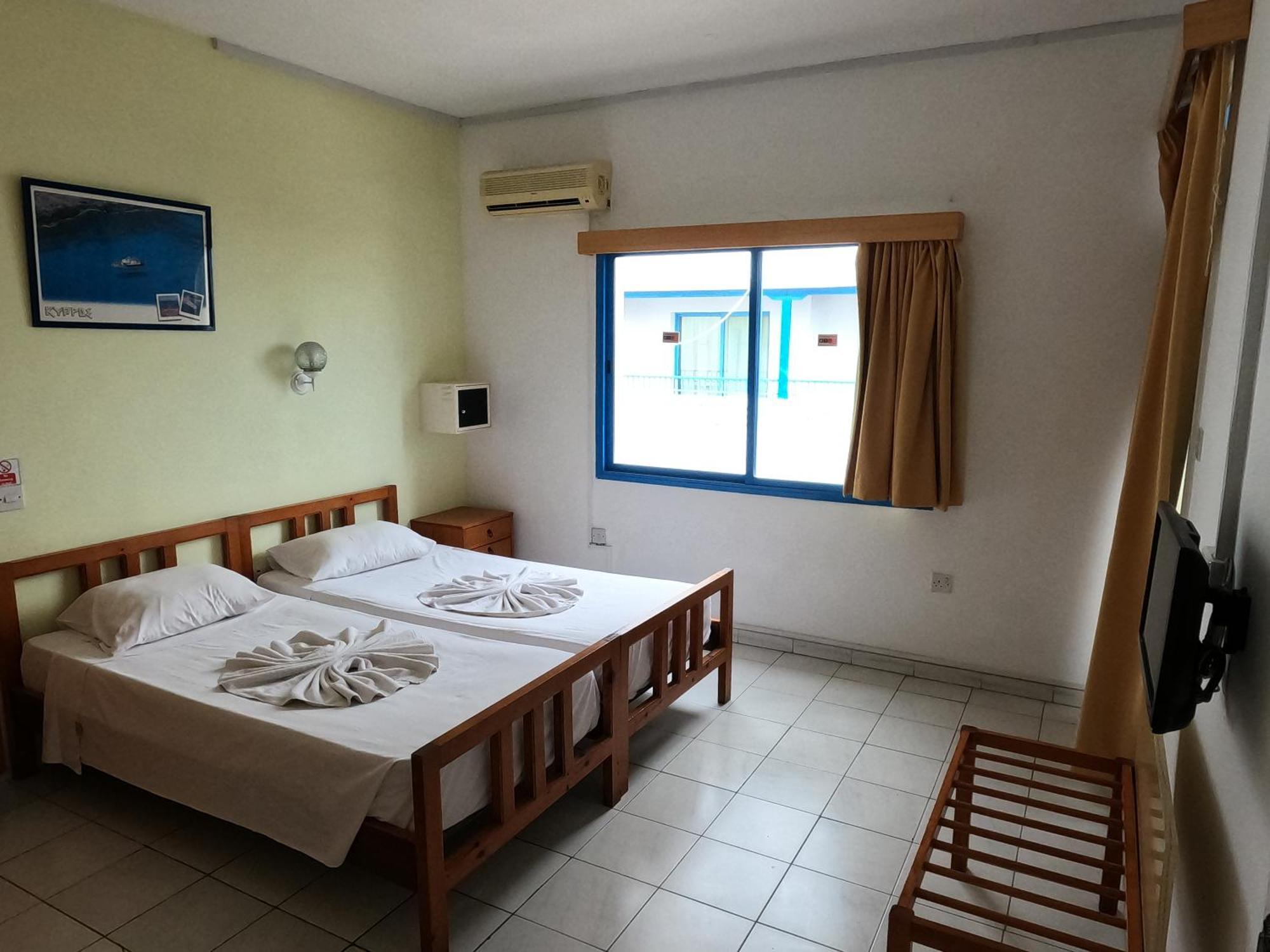 Island Budget * Paphos