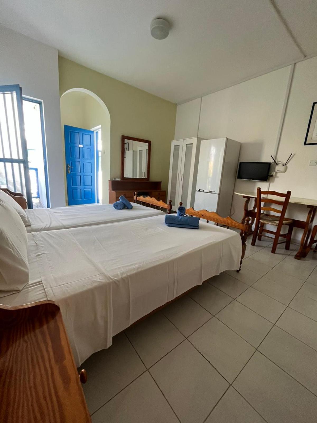 Island Budget * Paphos