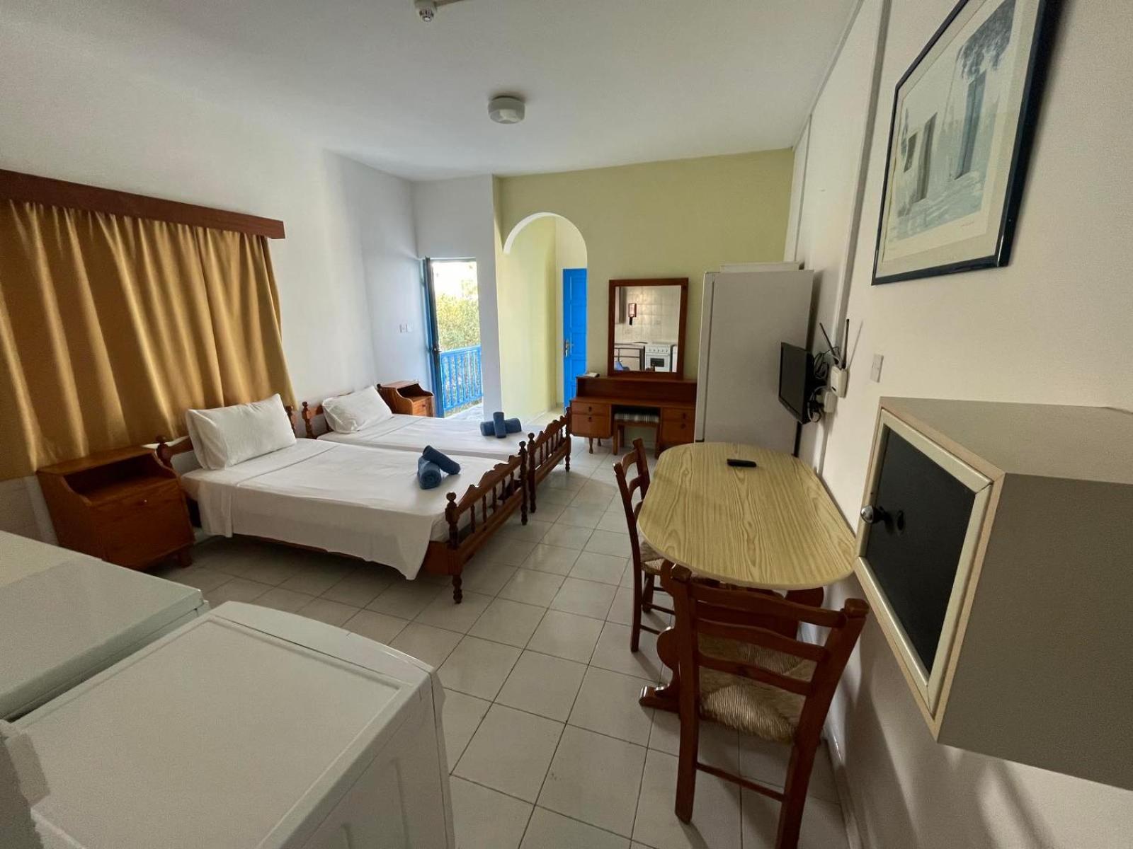 Apartment Island Budget Paphos