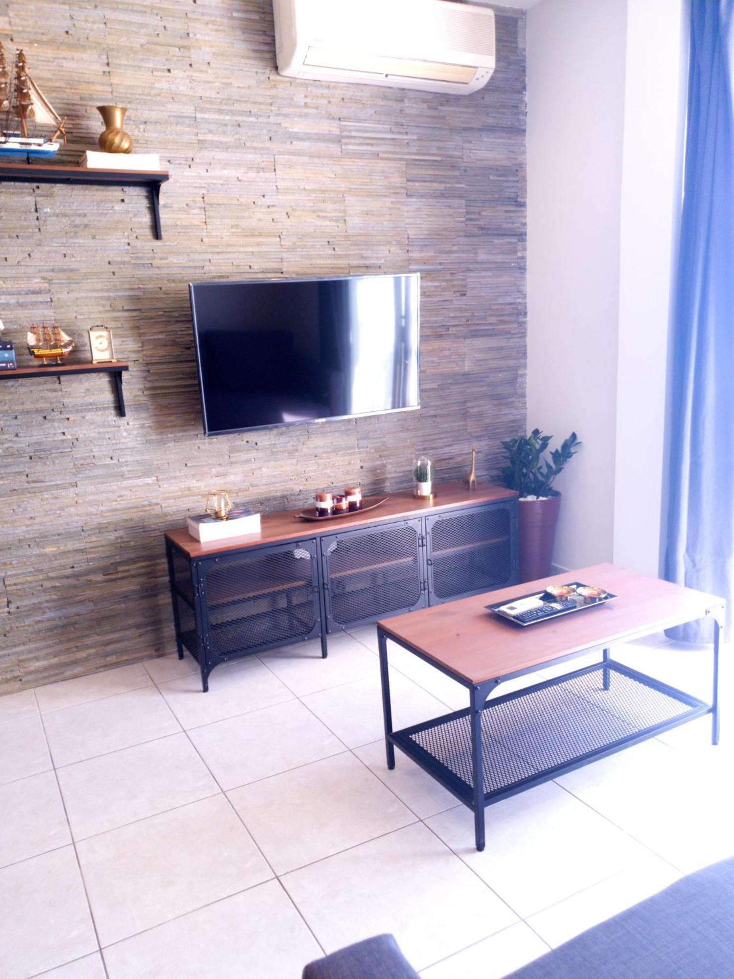 Seaside Rustic Flat In Harbour Tourist Area