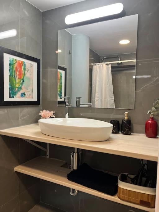 New Loft Near The Sea Location