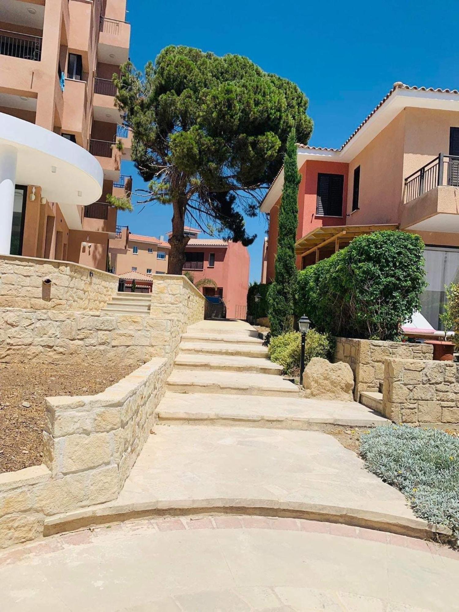 Aphrodite Gardens 2 Bedroom * Paphos