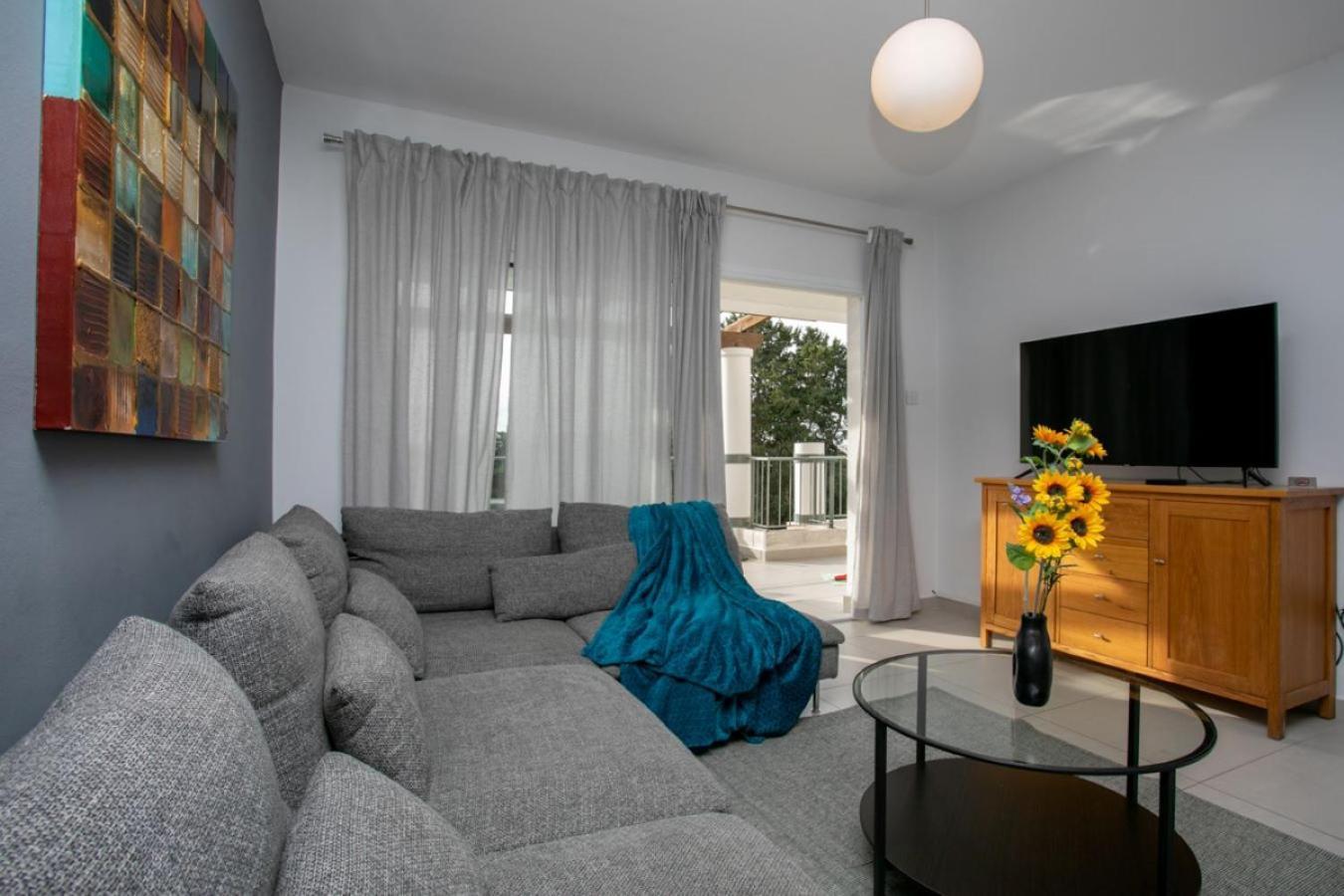 Lovely & Stylish! 3br Specious Penthouse-serenity Skyview *