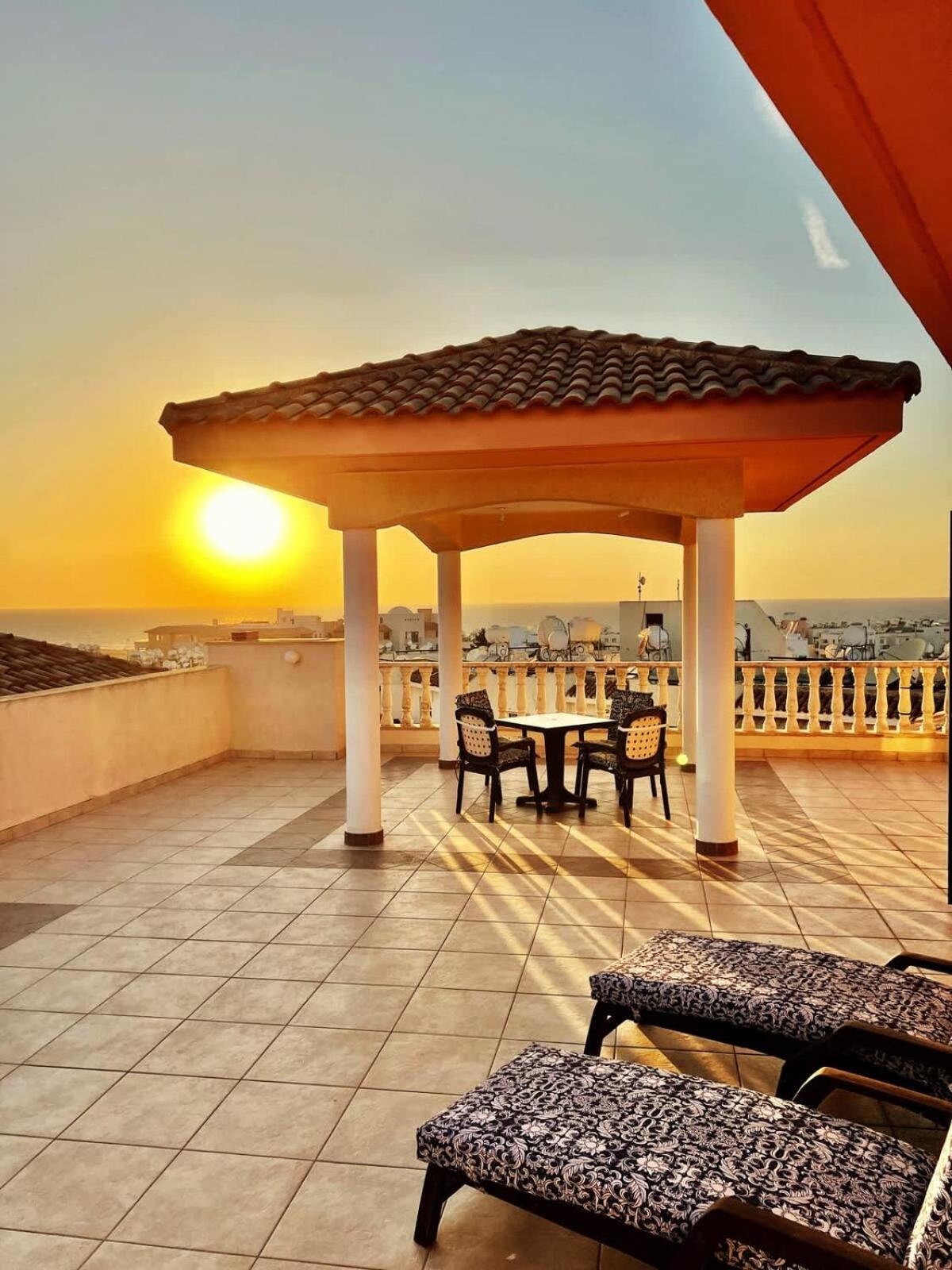 Apartment Penthouse 365 Sunsets *