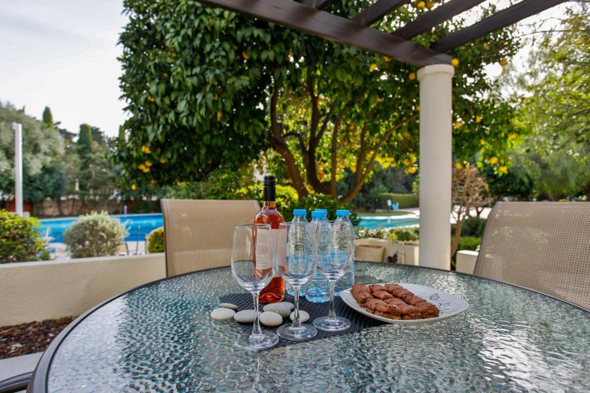 Lovely & Stylish! 3br Specious Penthouse-serenity Skyview * Paphos