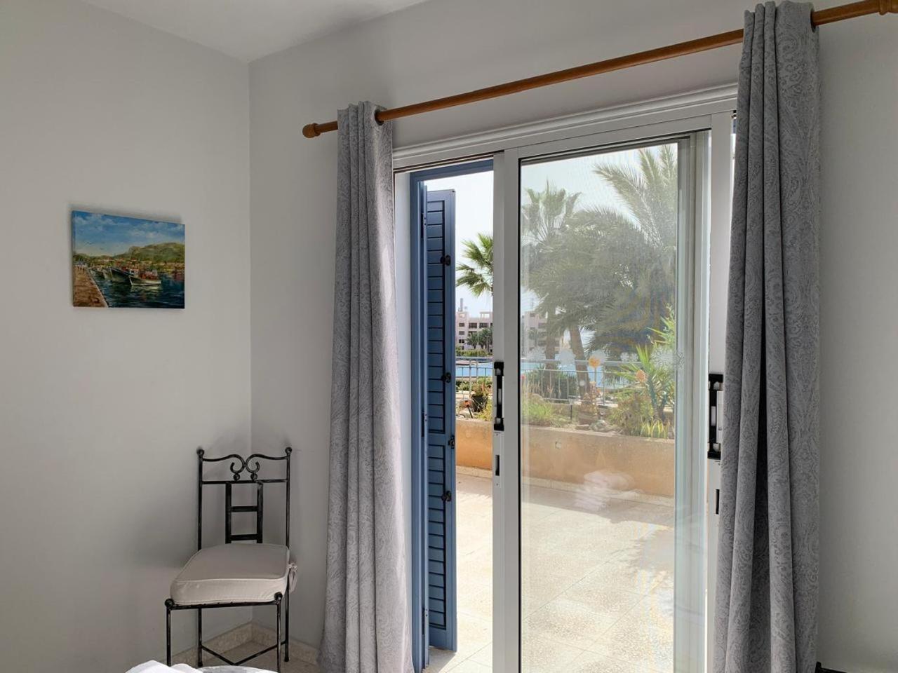 King's Palace - Spacious 2 Bed, 2 Bath With Sea And Pool Views Paphos