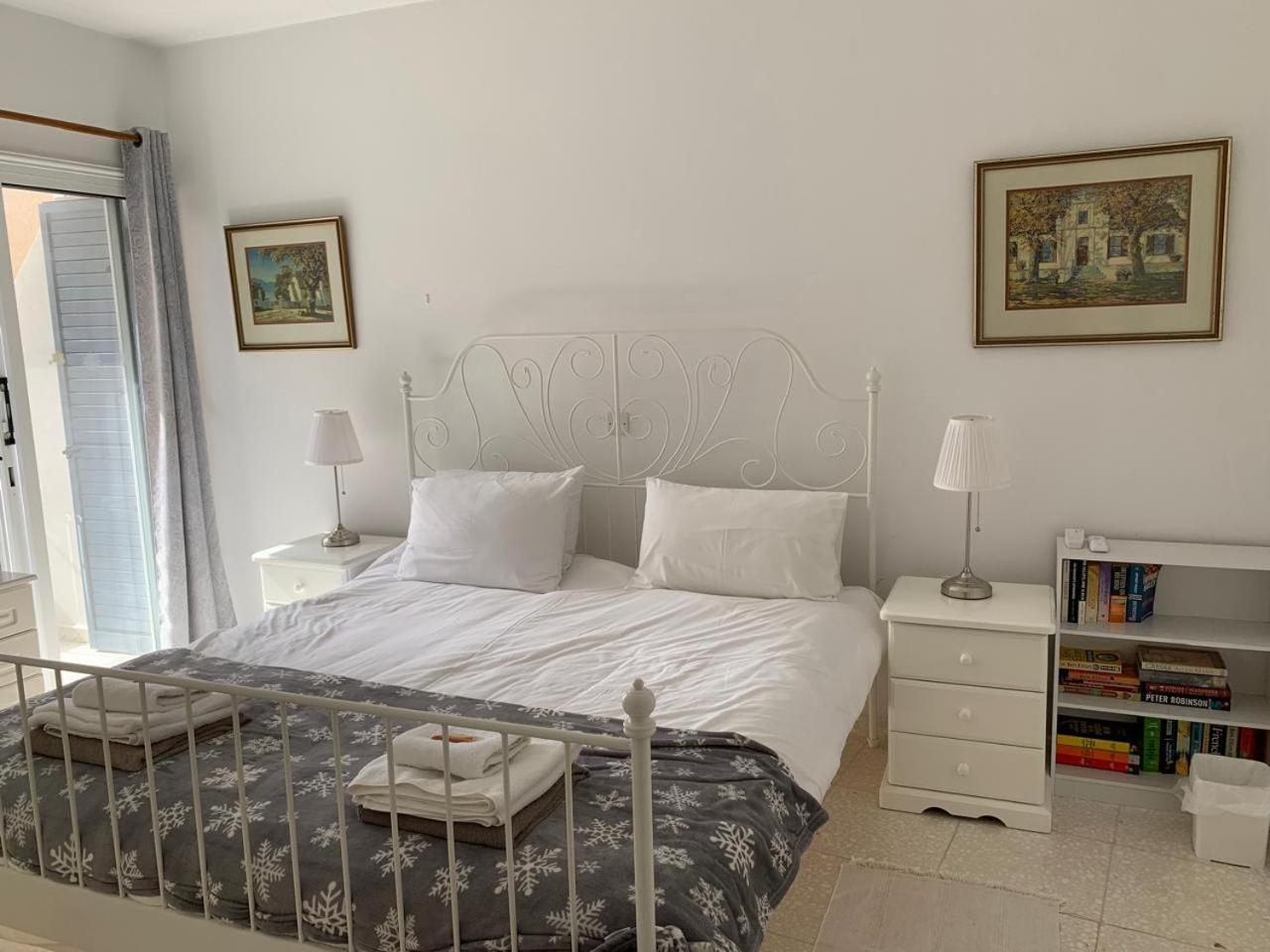 Apartment King's Palace - Spacious 2 Bed, 2 Bath With Sea And Pool Views
