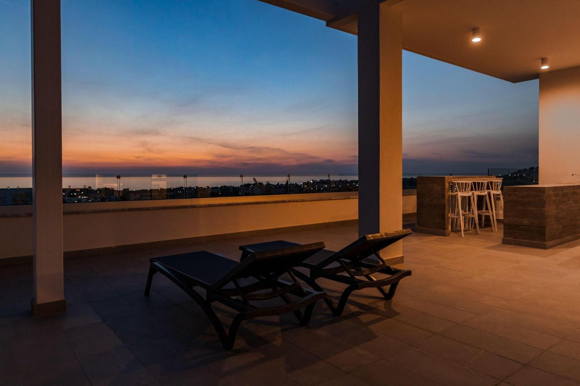 Premier 403 3 Bed Apartment Paphos