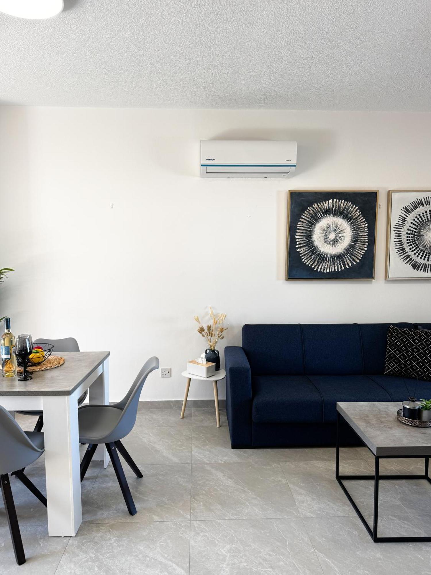 Horizon Gateway 1b, Paphos, Pool Apartment Paphos