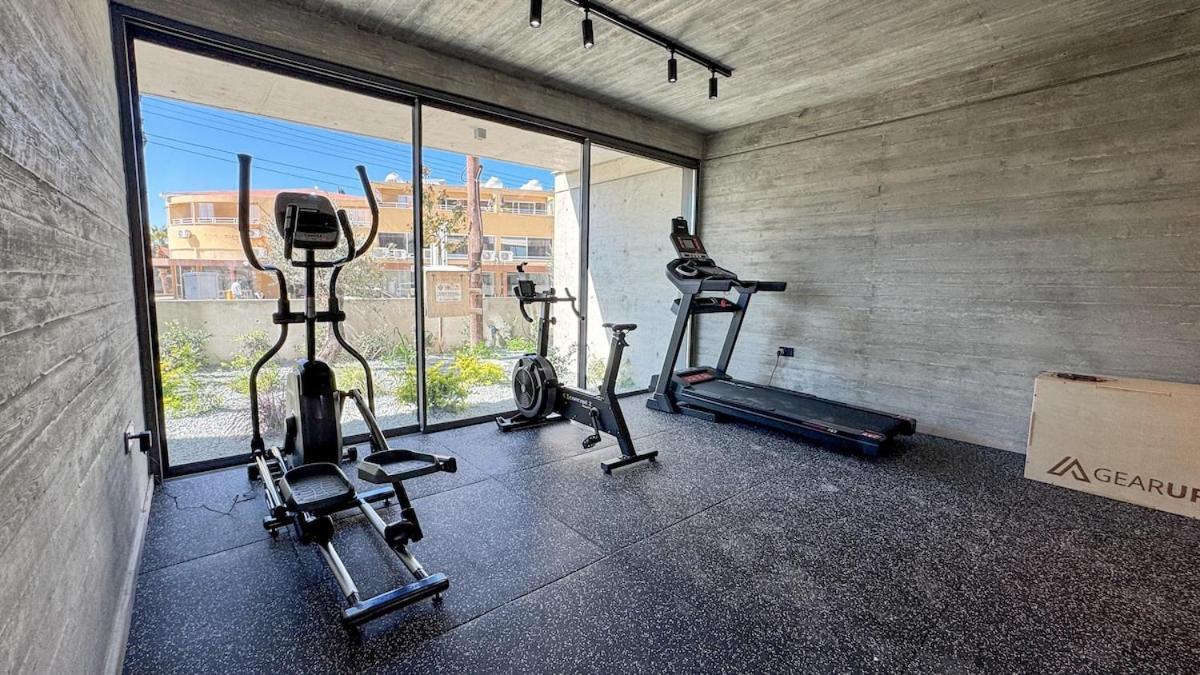 Malberry Park 102 - Modern 2 Bedroom With Pool, Gym, Jaccuzi Paphos