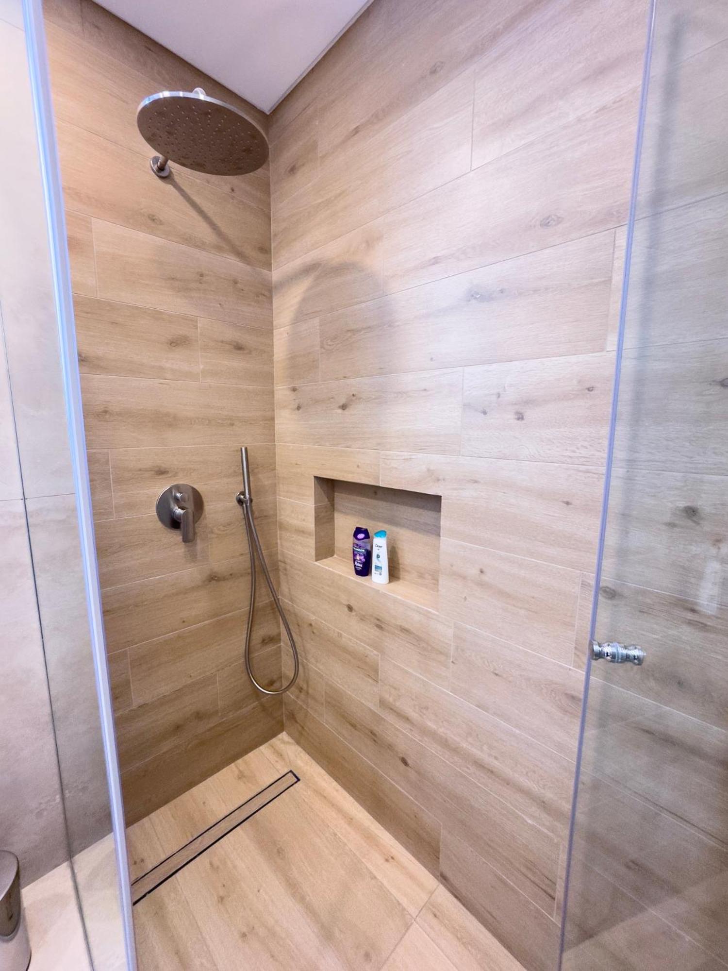 Apartment Malberry Park 204 - Modern 2 Bedroom With Pool, Gym, Jaccuzi