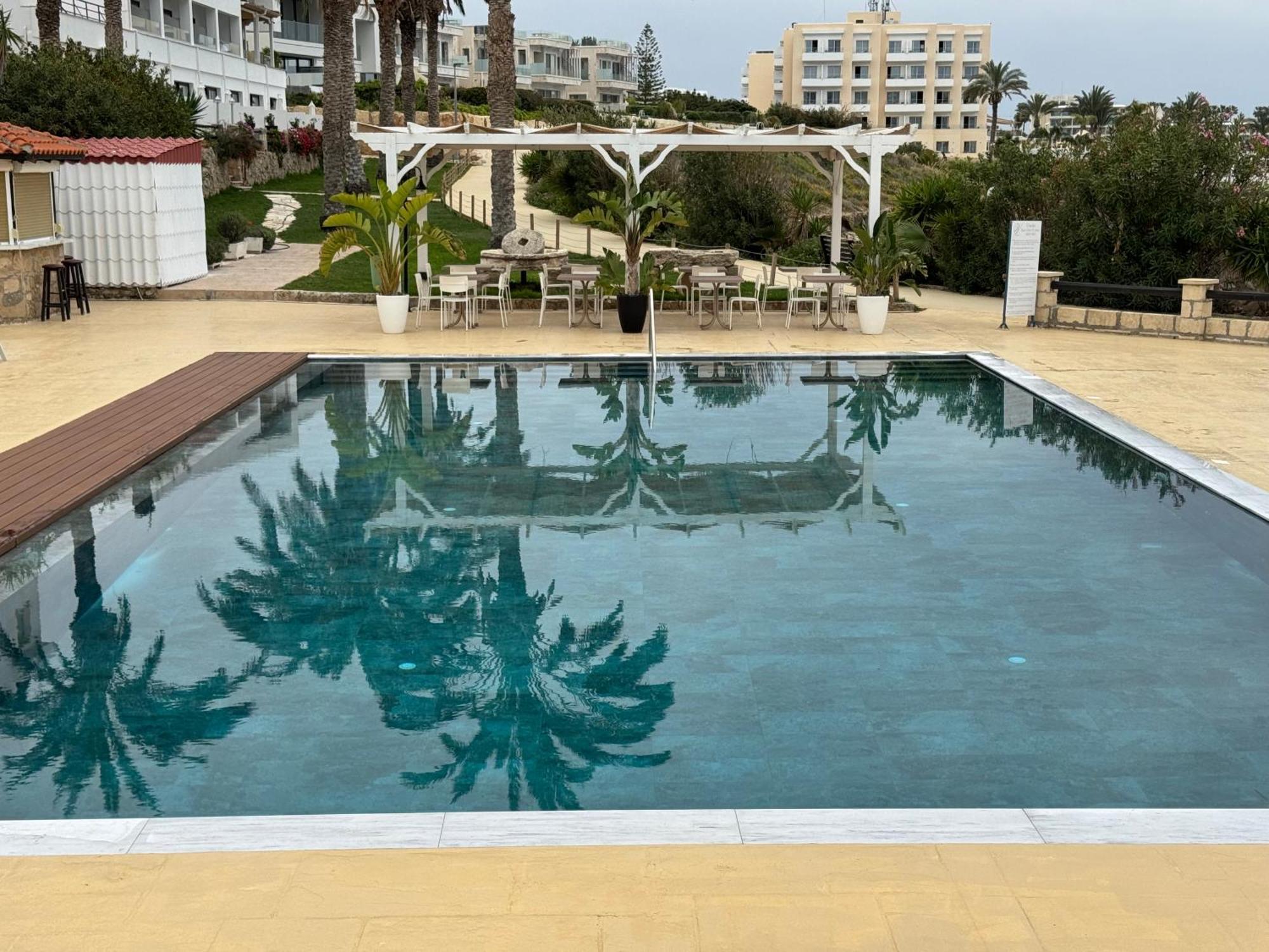 Vrachia & - Adults Only Aparthotel