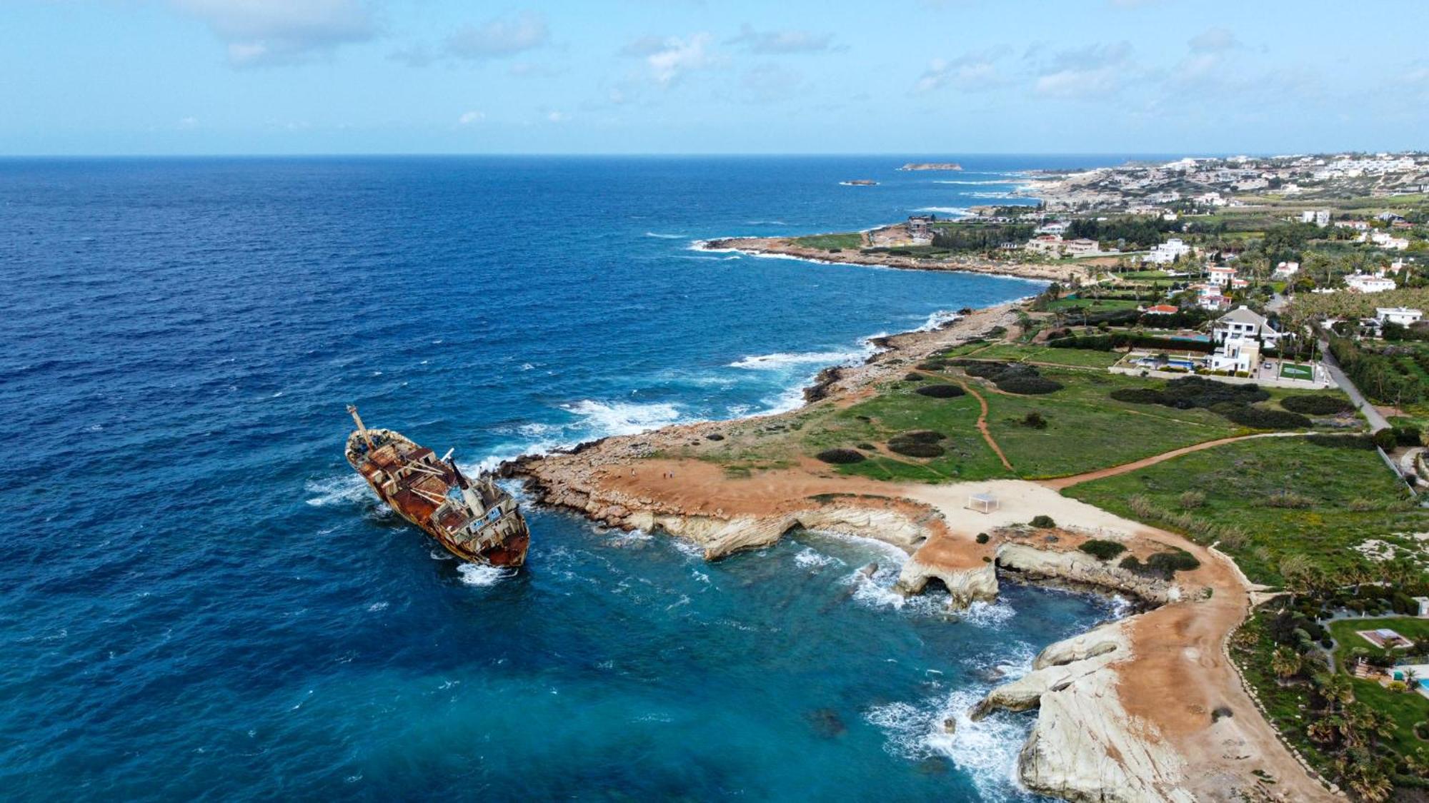Apartment Venus Lighthouse 2b, Sea-view, Center Paphos