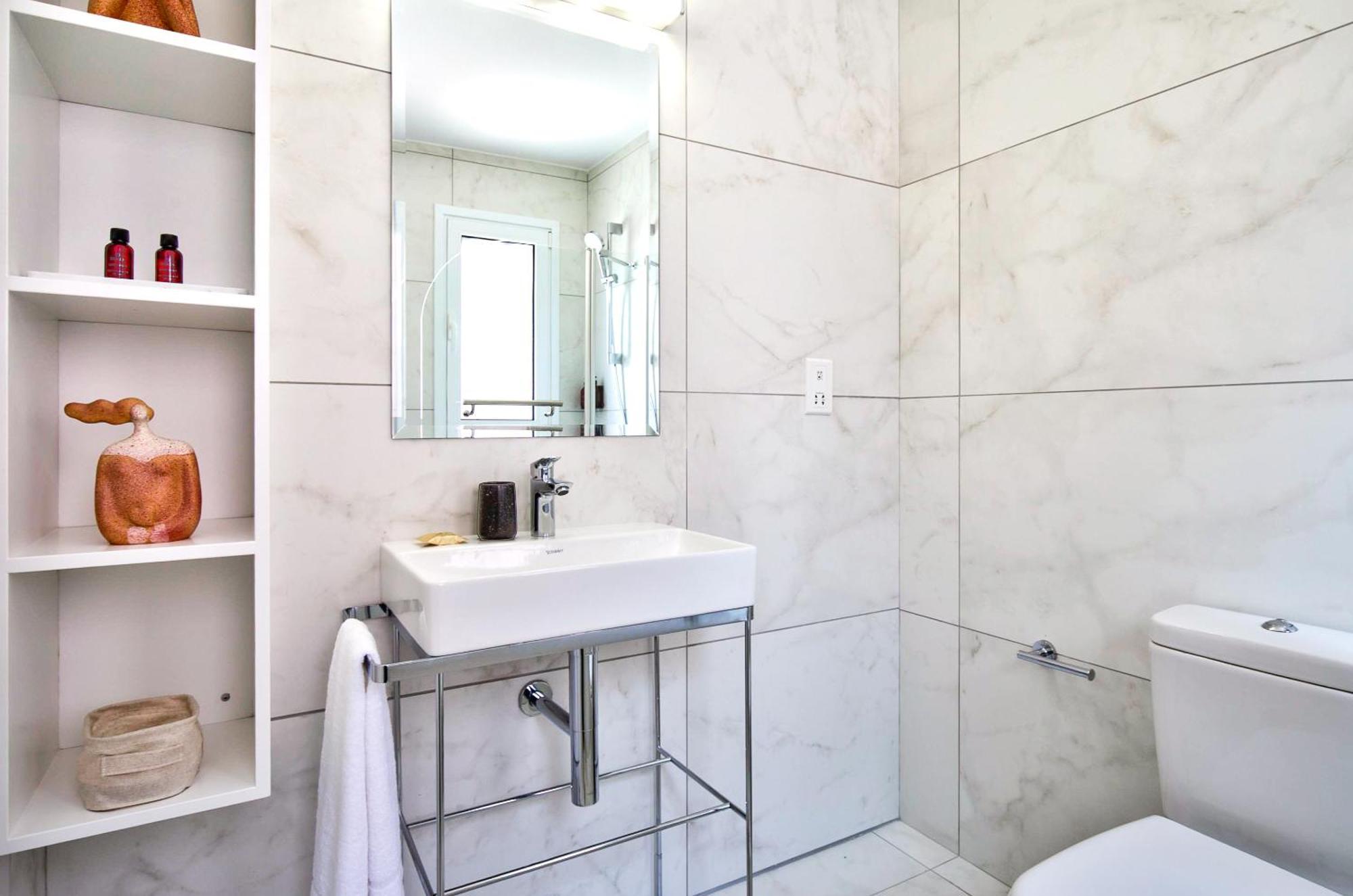 Aphrodite Gardens Modern By Vichy Holidays Villa Paphos