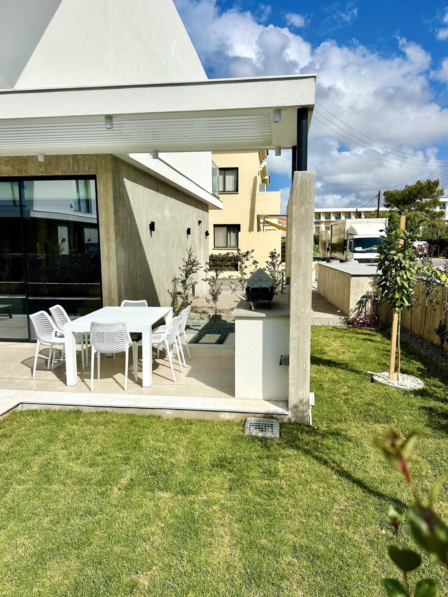 Elysian Blue 1 Villa